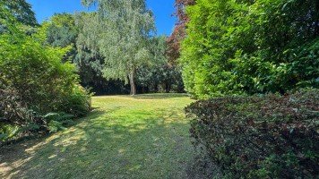 Hauptbild Freistehender Bungalow mit viel Potenzial in Düsseldorf-Stockum - großzügiges Grundstück